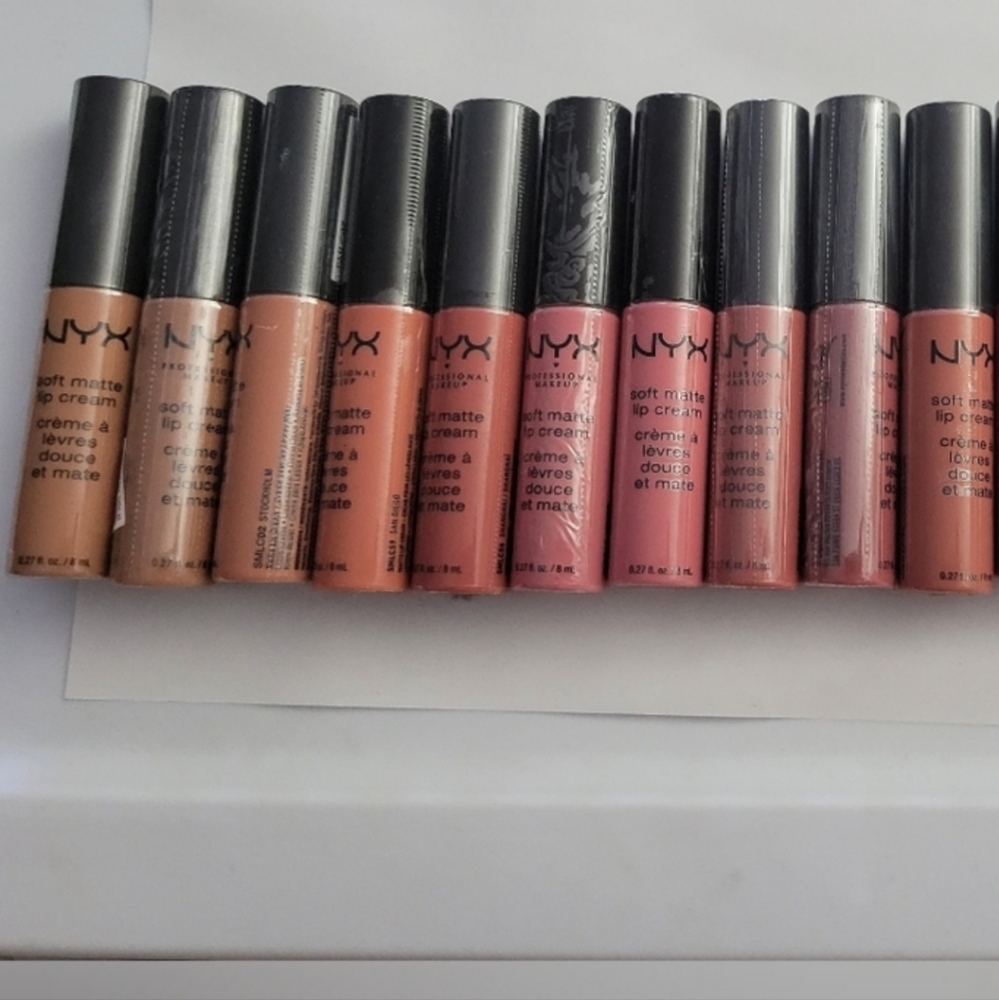 New 10x NYX soft Matte lip sticks crème nudes & pinks